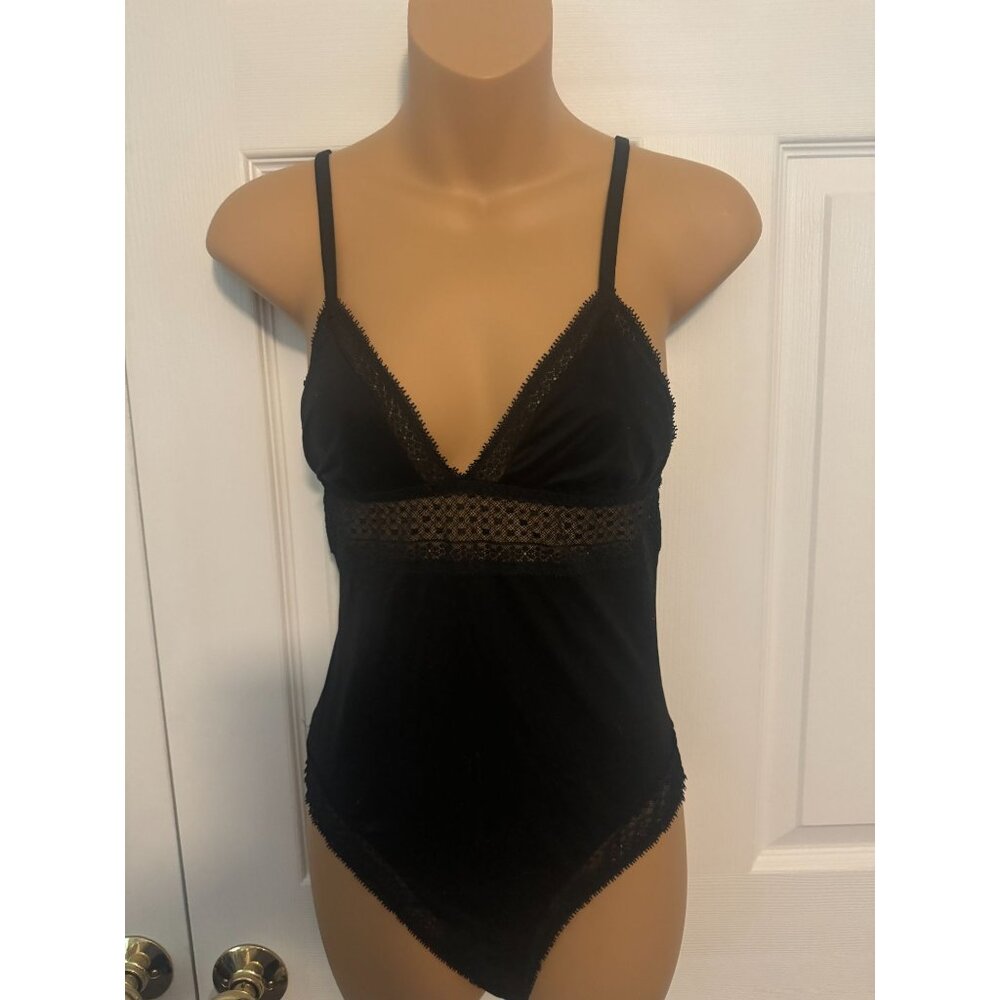 Victoria's Secret Black Bodysuit Lace Trim Accents Size M